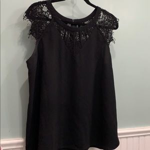 Black stitch fix shirt